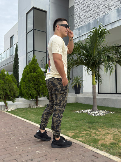 TIPO CARGO CABALLERO MILITAR REF: 7197027