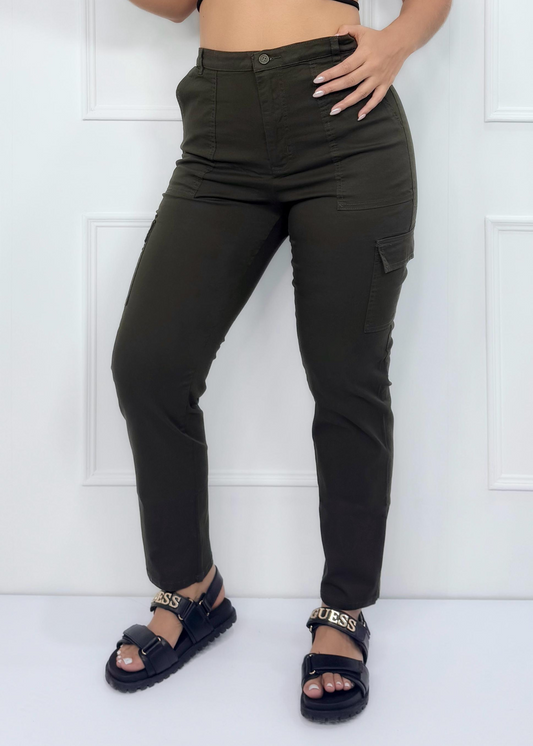 PANTALON CARGO DAMA VERDE REF: 1363801