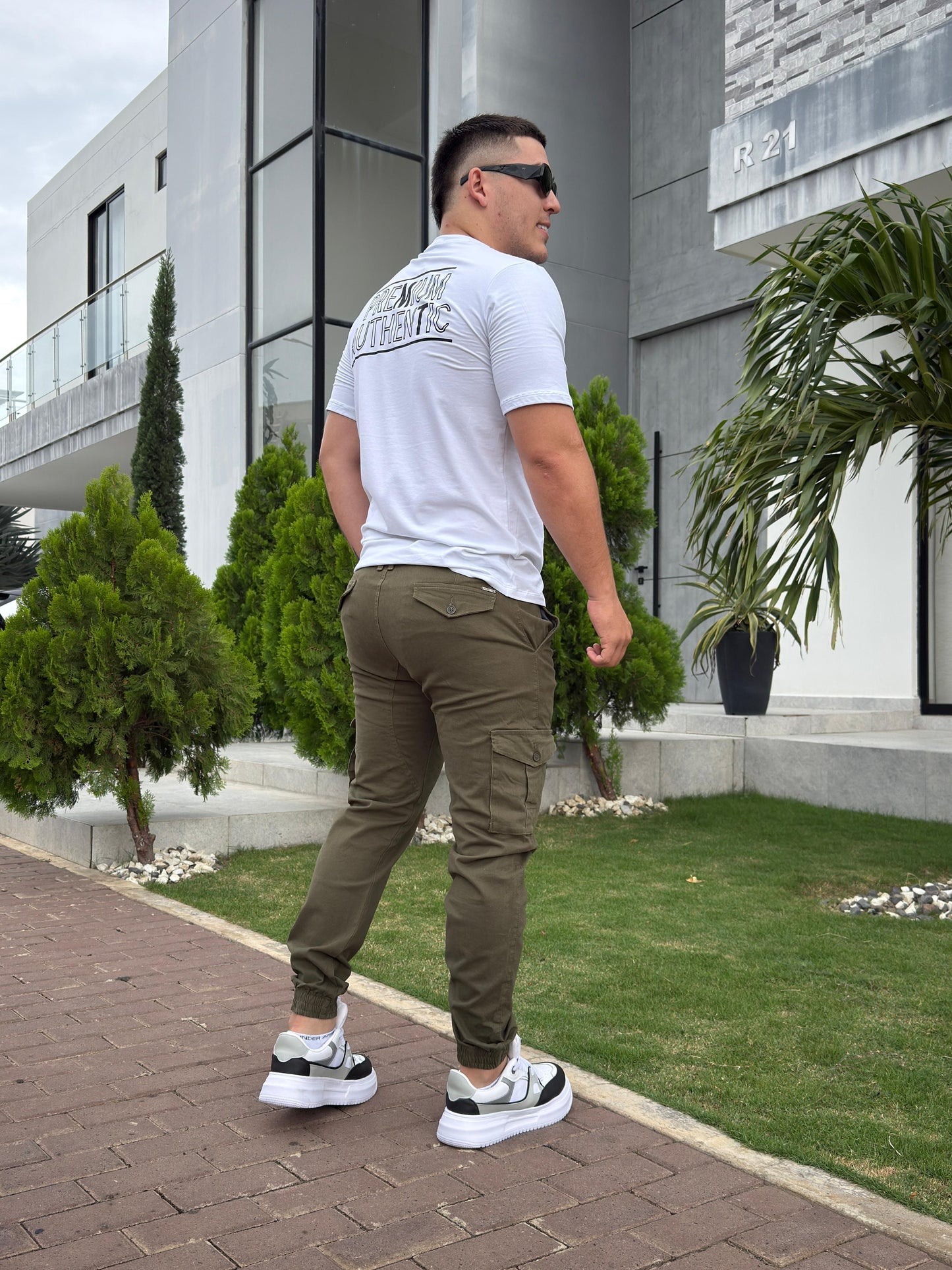 TIPO CARGO CABALLERO VERDE REF: 7197001